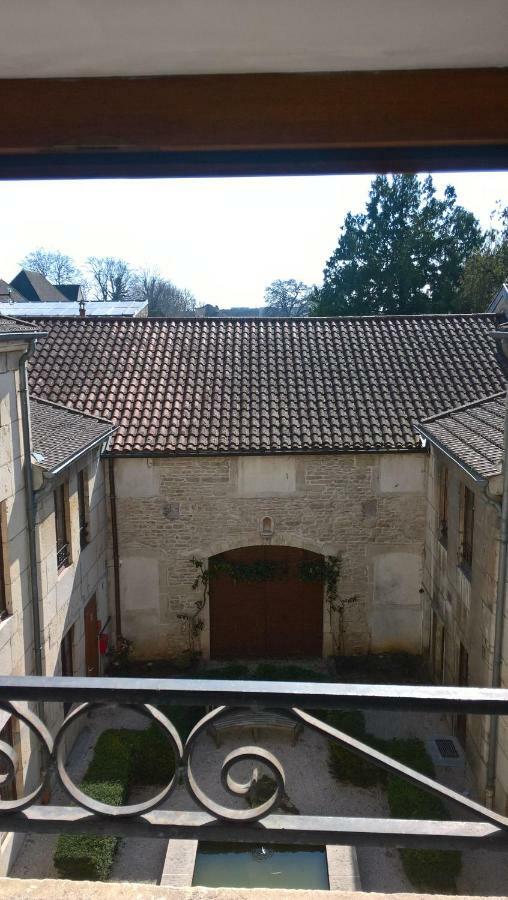 Apartmán Le Grenier Maufoux Beaune  Exteriér fotografie